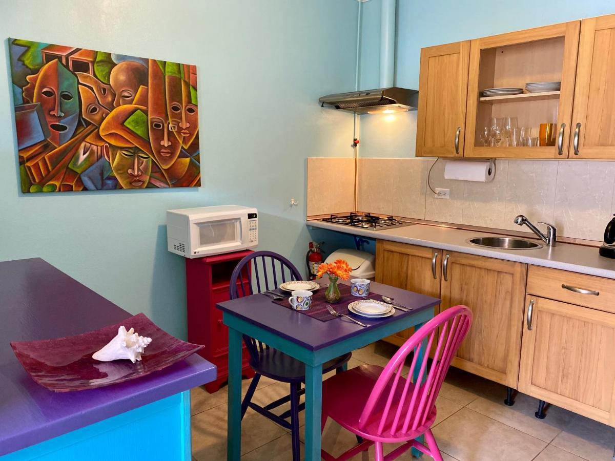 Little Paradise Aruba Vacation Apartments Palm Beach Buitenkant foto