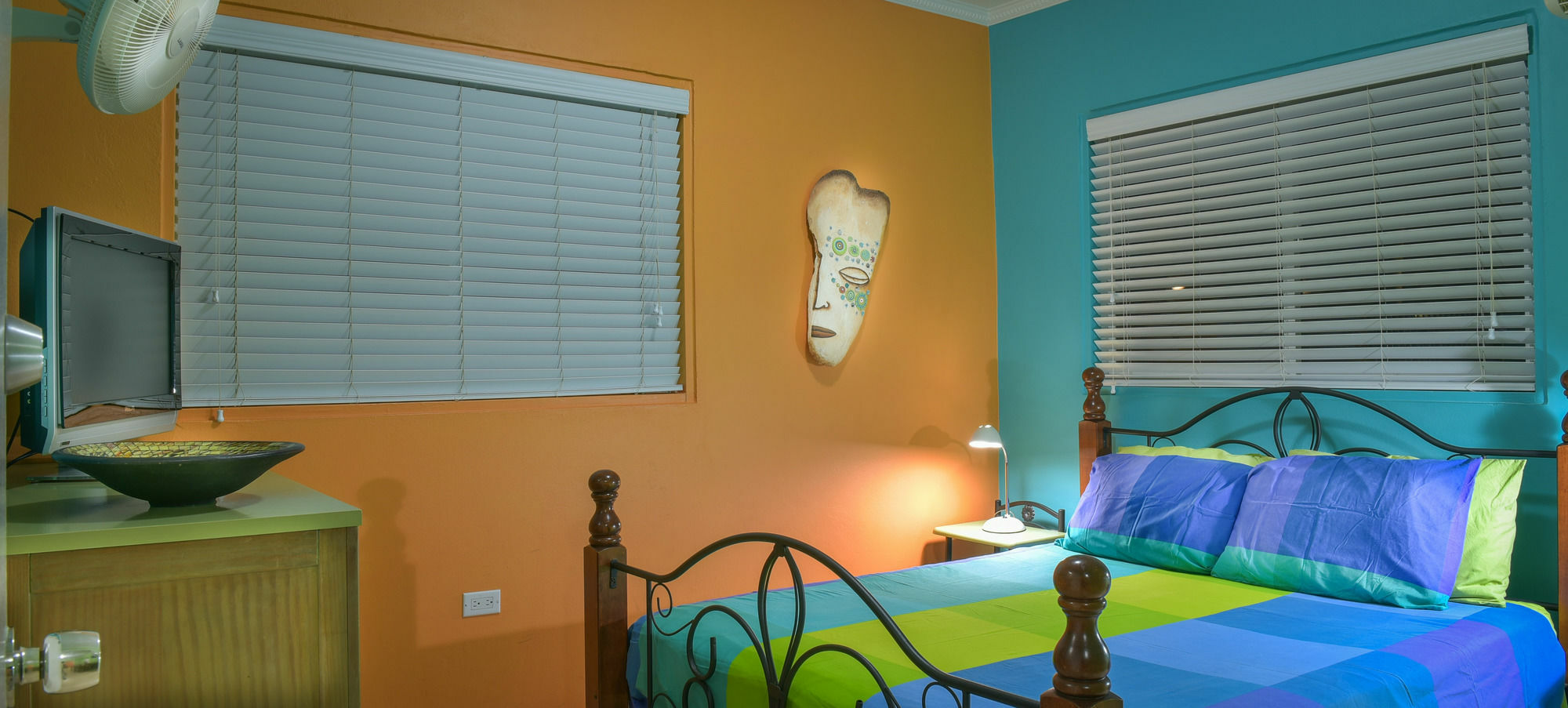 Little Paradise Aruba Vacation Apartments Palm Beach Buitenkant foto