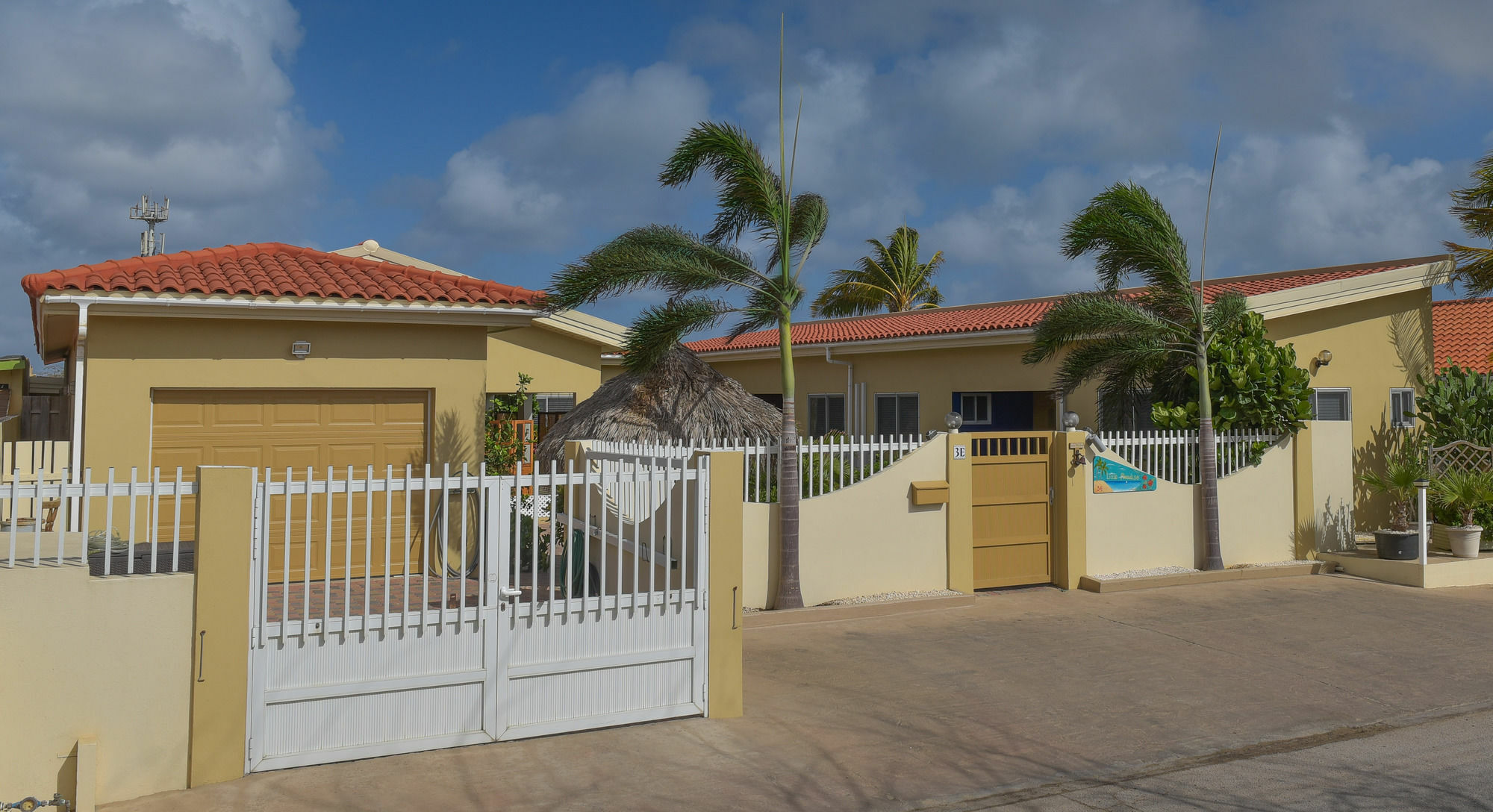 Little Paradise Aruba Vacation Apartments Palm Beach Buitenkant foto