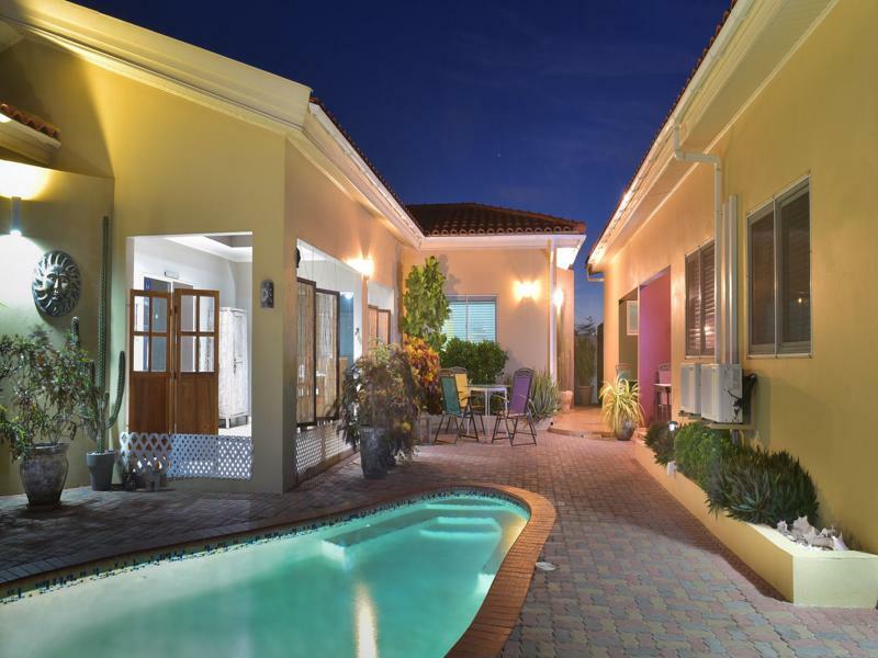 Little Paradise Aruba Vacation Apartments Palm Beach Buitenkant foto